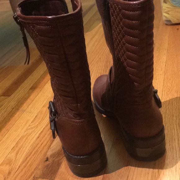 Brown leather Mid booties - Picture 6 of 8